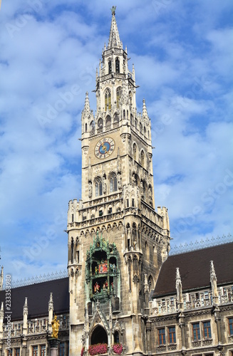The famous Munich square  Marienplatz  with its Gothic-style palaces  Germany.