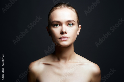 Beauty Young Woman with nude make-up