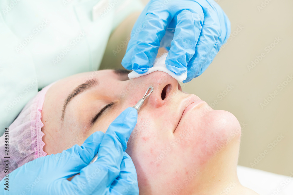 Process cosmetic mask of massage and facials in beauty salon Process cosmetic mask of massage and facials in beauty salon