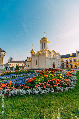 Church of the Holy Trinity in Lavra in Sergiev Posad Вид на  Лавру в Сергиевом Посаде летом