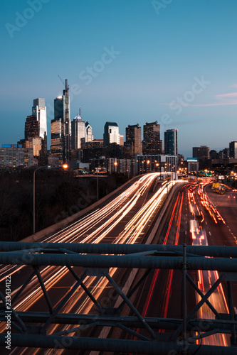 philadelphia skyline at sunset