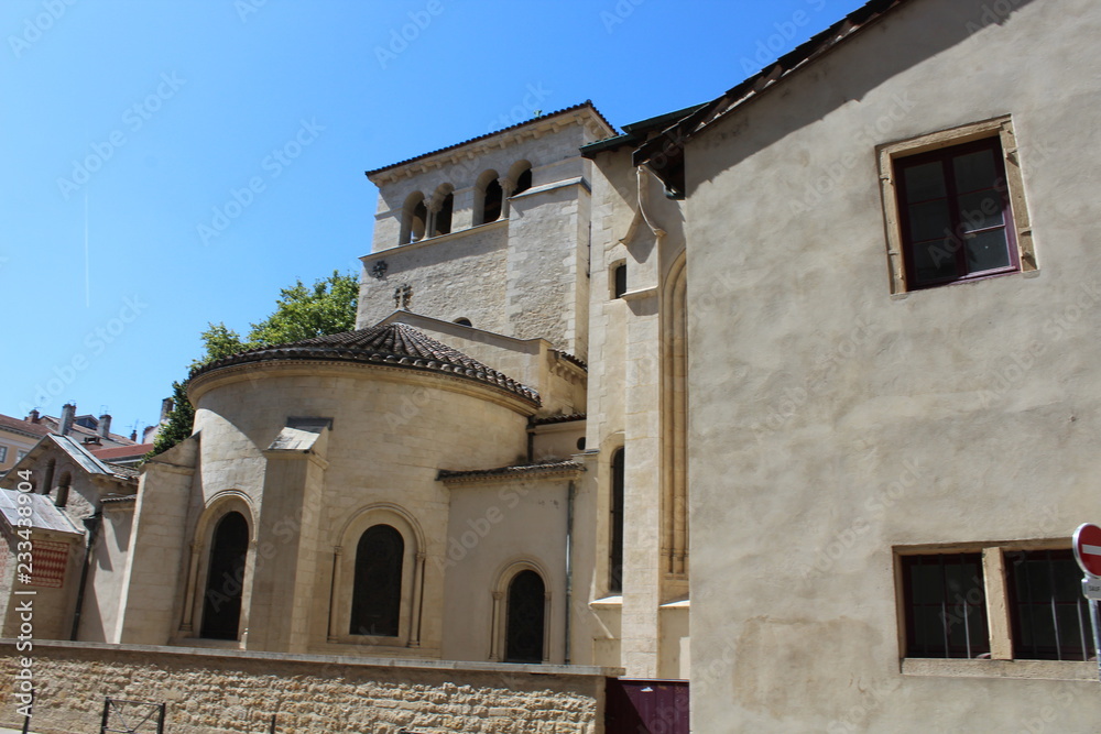 Fototapeta premium Lyon - Abbaye Saint Martin d'Ainay