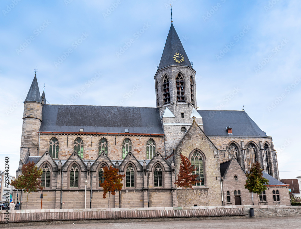 Fototapeta premium Church of Deinze