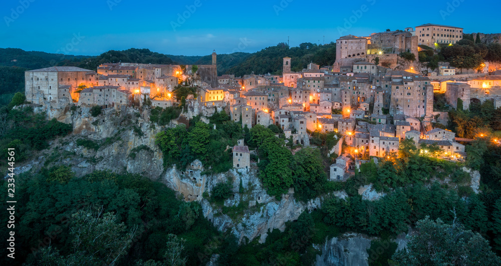 Panoramic sight of Sorano in the evening, in the Province of Grosseto, Tuscany (Toscana), Italy.