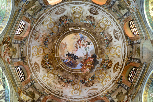 Cupola San Vitale - Ravenna photo
