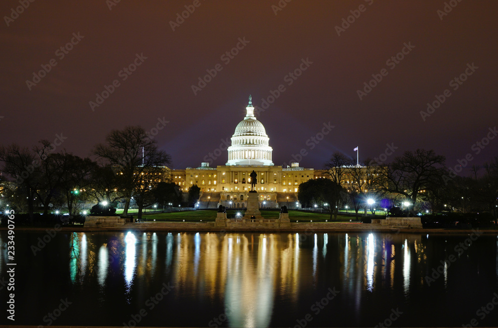 Capitol building Reflecting Pool