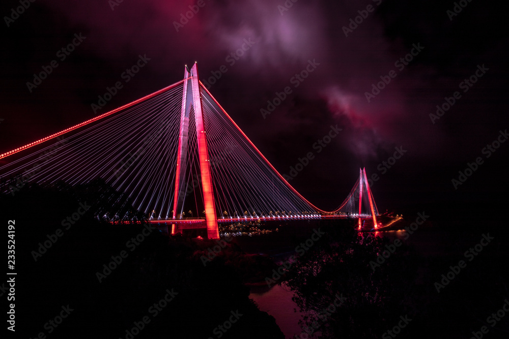 Obraz premium Yavus Sultan Selim Bridge Istanbul
