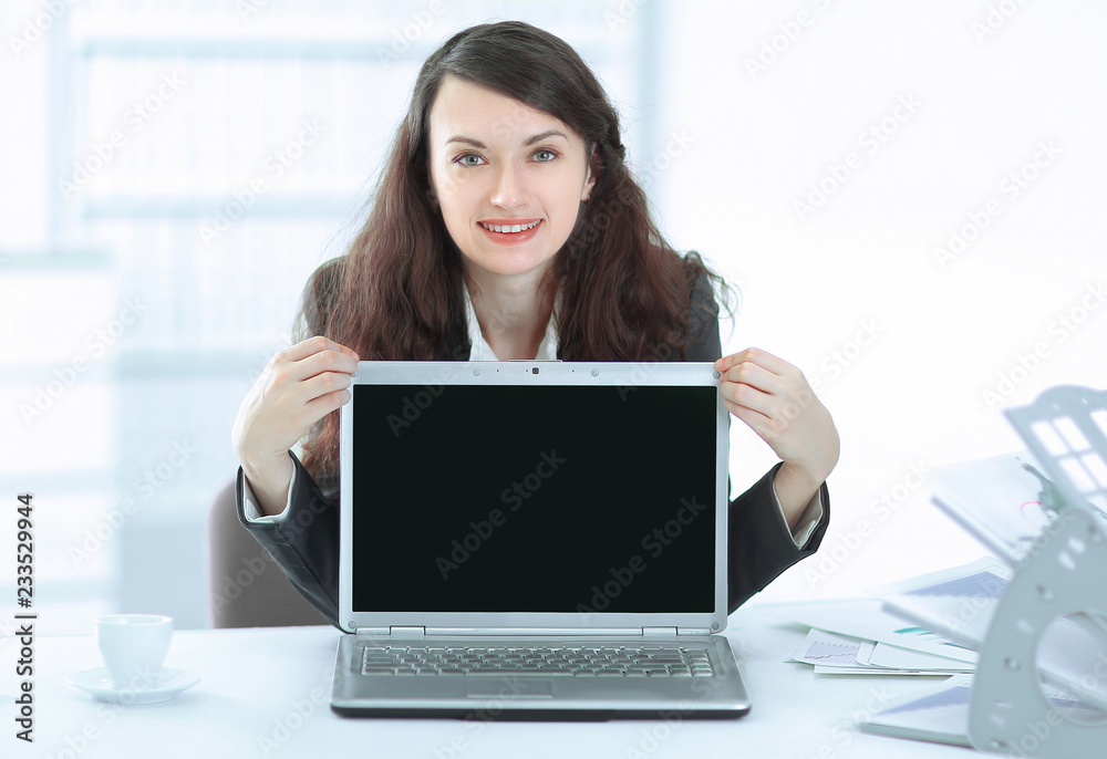 woman Manager is showing on a laptop woman Manager is showing on a laptop