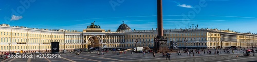 heremitage square in sant pietroburgo photo