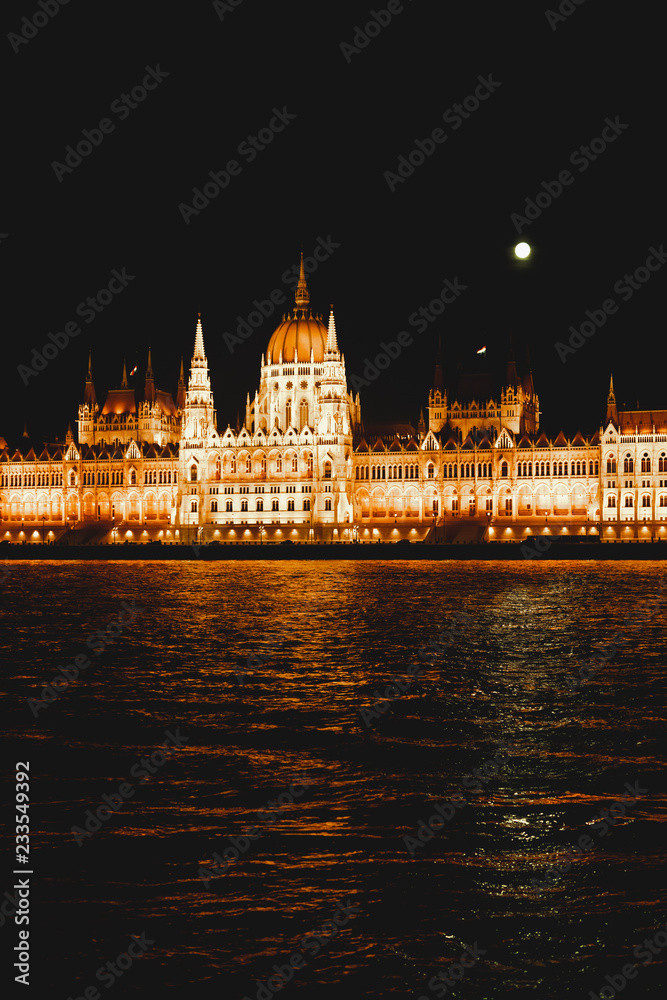 Night photo of the budapest parliament building