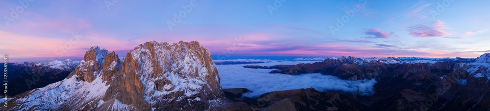 Fototapeta premium Beautiful Dolomites peaks panoramic view