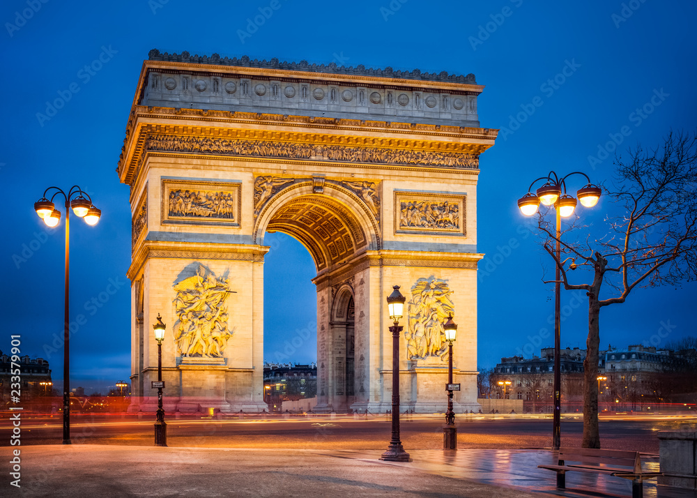 Arc de Triomphe im Winter, Paris, Frankreich - obrazy, fototapety, plakaty 