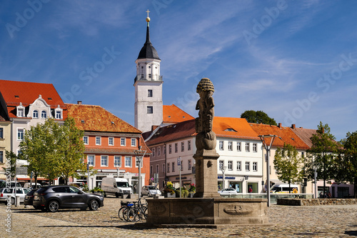 Europa, Deutschland, Sachsen, Landkreis Bautzen, Bischofswerda, Rathaus auf dem Marktplatz Altmarkt