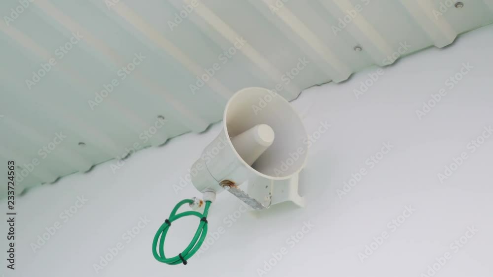 20904_A_white_megaphone_on_the_wall_of_the_ship.mov 20904_A_white_megaphone_on_the_wall_of_the_ship.mov