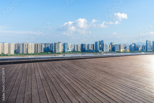 emtpy square with city skyline