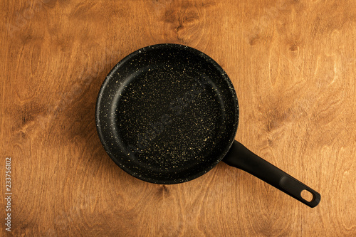 pan, wooden background, cooking, copy space