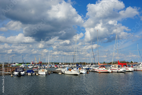 Blick zum Hafen in Oskarshamn in Schweden