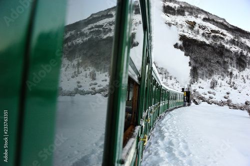 REPORTAJE TREN DEL FIN DEL MUNDO, USHUAIA, ARGENTINA..LOCOMOTORA INGENIERO PORTA..MANIOBRANDO EN LA ESTACION PARQUE NACIONAL. photo