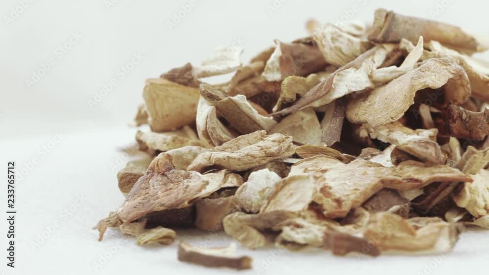 Dried white mushrooms