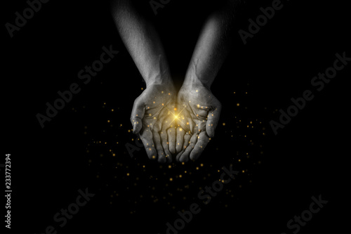 Foto Praying Man's hands palms up, giving care and support, reaching out hands praying for blessing