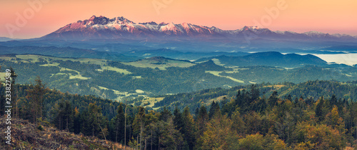 Fototapeta Naklejka Na Ścianę i Meble -  Tatra mountains panorama, autumn sunrise, Poland