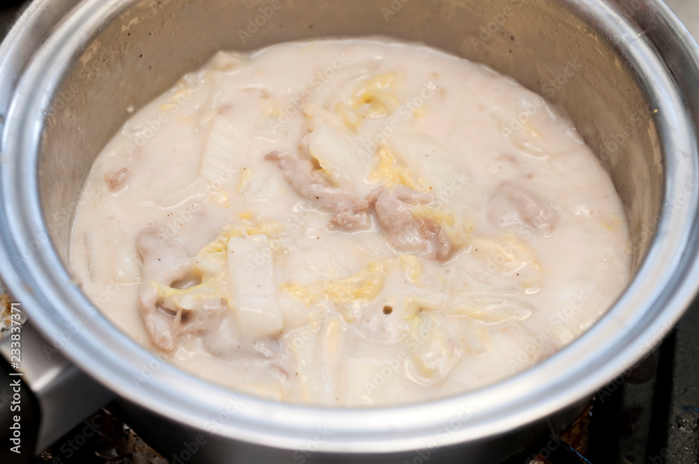 白菜と豚肉のクリーム煮