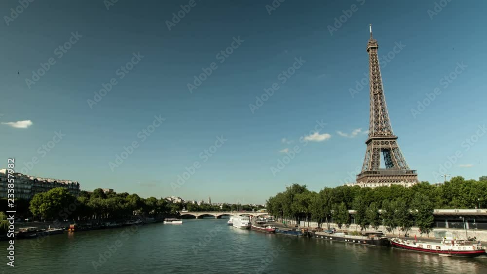 Timelapse of the Eiffel tower and the Seine with boats Timelapse of the Eiffel tower and the Seine with boats