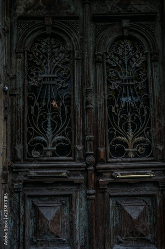 Architecture of Old Tbilisi