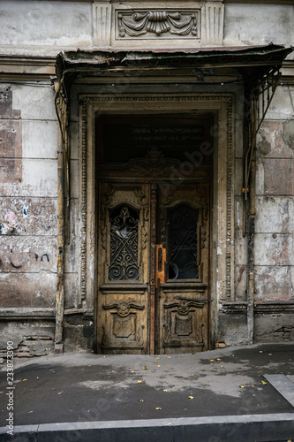 Architecture of Old Tbilisi