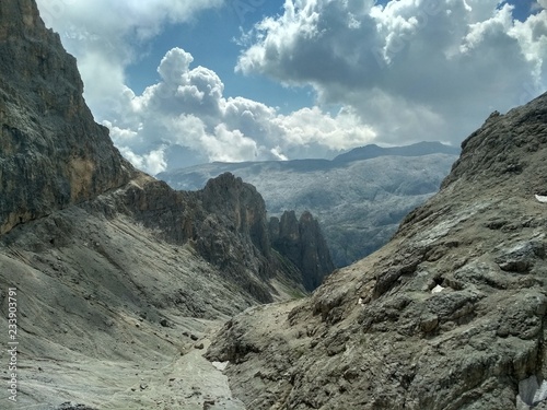Palaronda trek on the Dolomites (Italy)