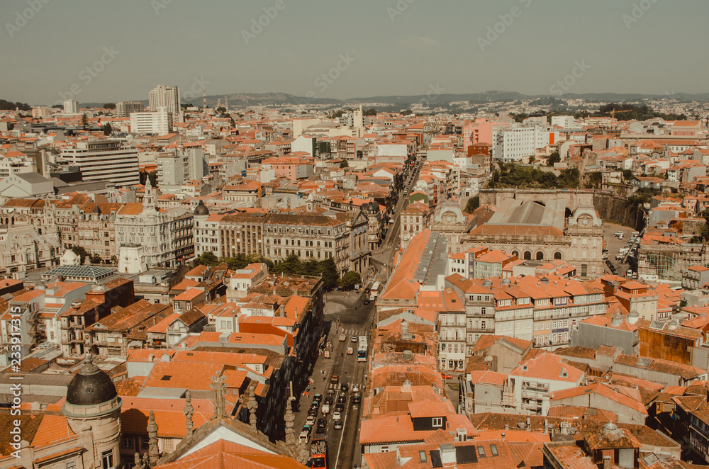 Vistas desde lo alto de Oporto, Portugal