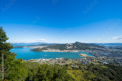 屋島からの眺め 五剣山と周辺の町並み(香川県高松市)