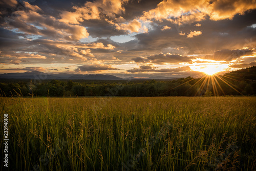 andrews hill,beautiful,cloud,clouds,farm,field,freedom,gold,grass,green,landscape,meadow,natural,nature,new england,new hampshire,nh,peaceful,rural,scene,season,sky,summer,sun,sun rays,sunlight,sunris