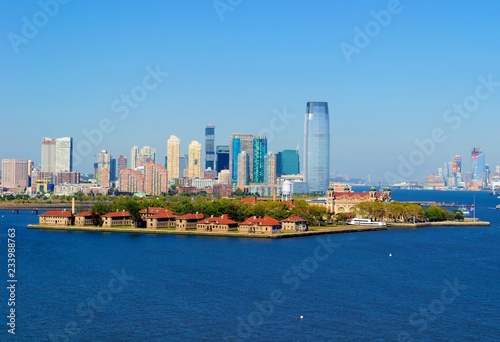 Wallpaper Mural Ellis Island, New York skyline Torontodigital.ca