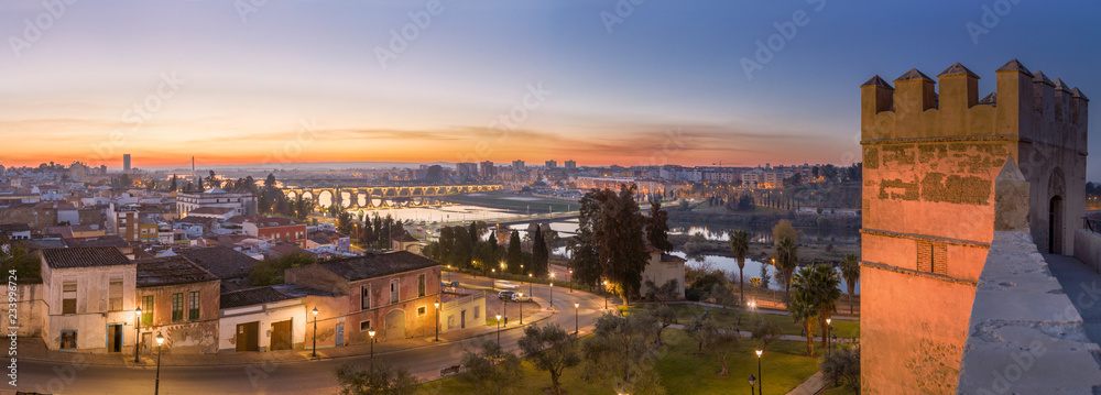 Naklejka premium Badajoz panoramic skyline at dusk, Spain