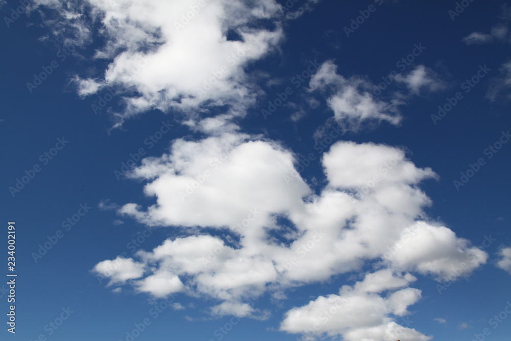 Obraz premium Cloud in bule sky for background and sky scape