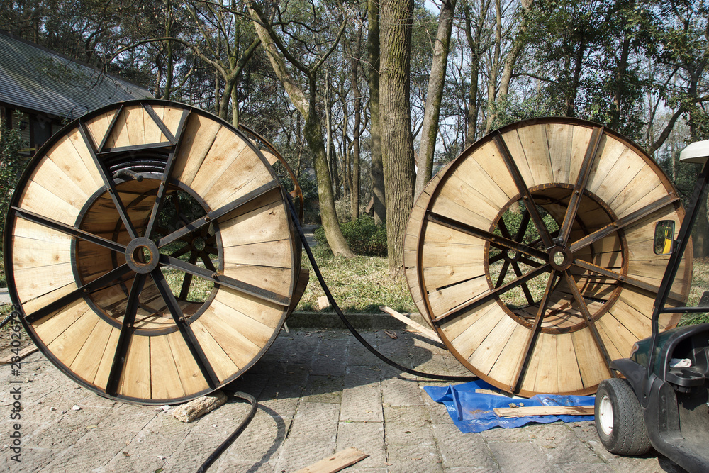 two round wooden wheel