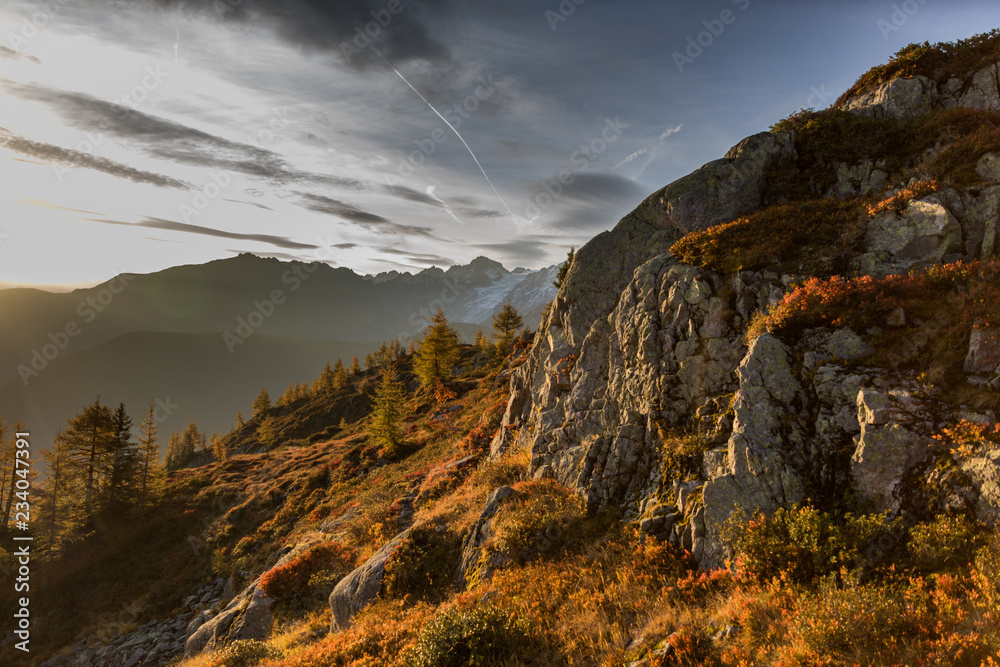 Die wunderschöne Welt des herbstlichen Wallis - Schweiz