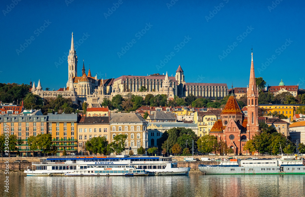 Fototapeta premium View on Buda with Fisherman's Bastion 