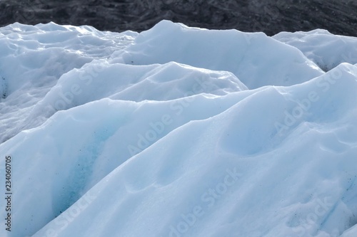 氷河の氷　Matanuska Glacier in alaska © norikko