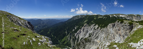 A valley between mountain ridges in Rax Alps