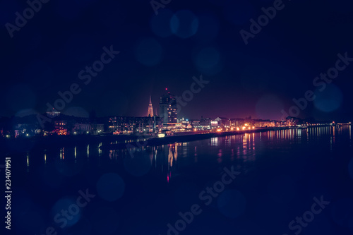 Fotografía Scenic night view of City of Osijek and south bank of river drava