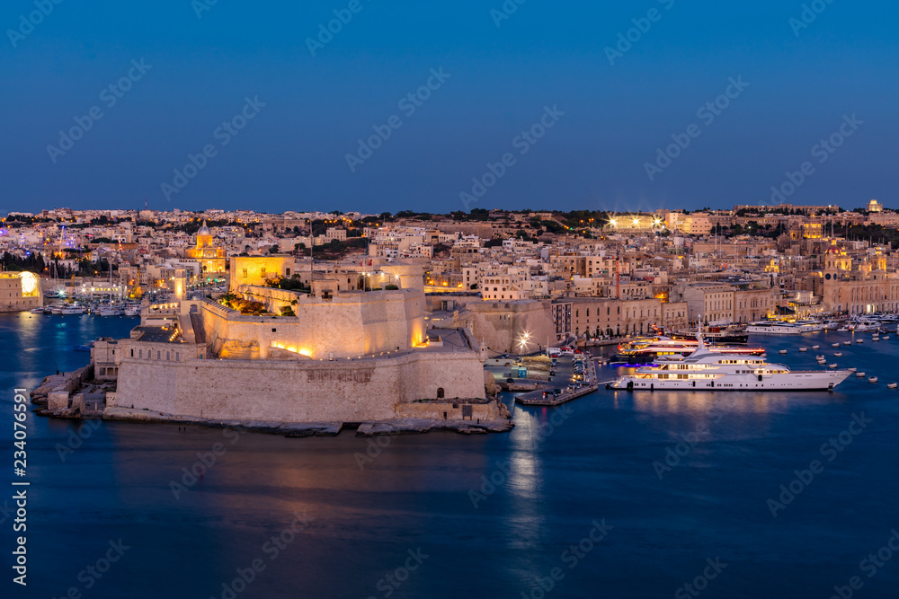 Valletta by night