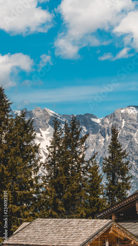 Smartphone HD wallpaper of beautiful alpine landscape at Leogang - Salzburg - Austria © Martin Erdniss