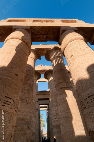 Säulen von Luxor im Karnak Tempel Ägypten photo