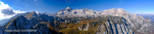 Quadro em tela Triglav mountain in Slovenia from Mali Draski vrh