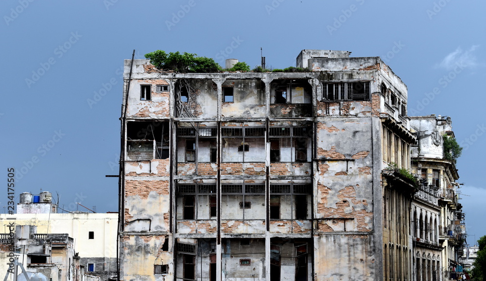 old building in havana cuba