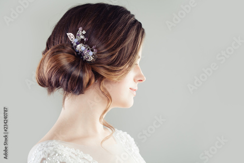 Bridal hairdo. Updo hair with hairdeco
