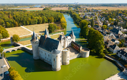 Slika na platnu View of Chateau de Sully-sur-Loire