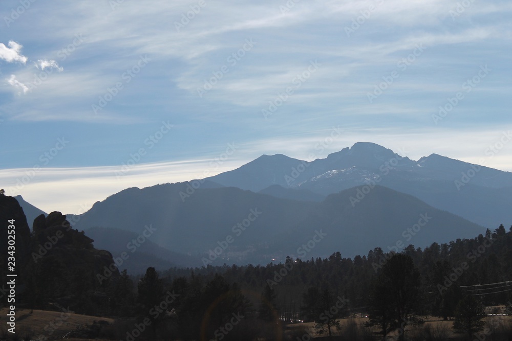 Naklejka premium sunrise in the mountains